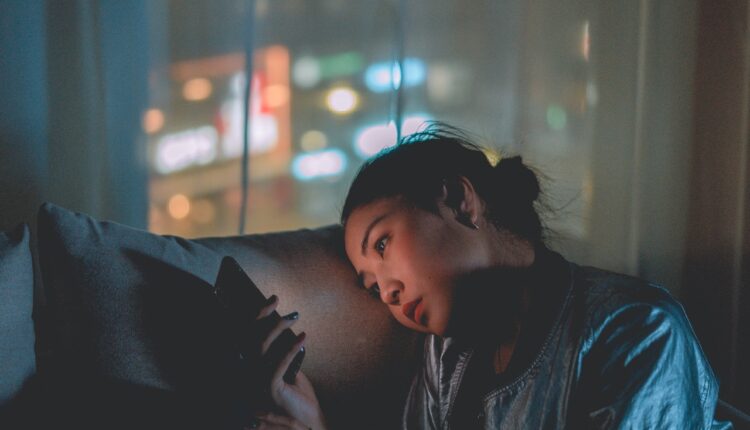 how to break up with someone over text